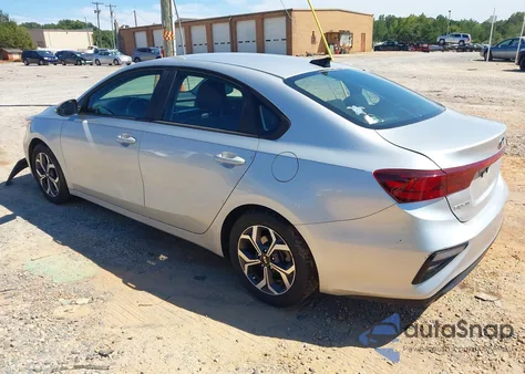 2020 Kia Forte Lxs из США, поврежденный, VIN 3KPF24AD2LE156940